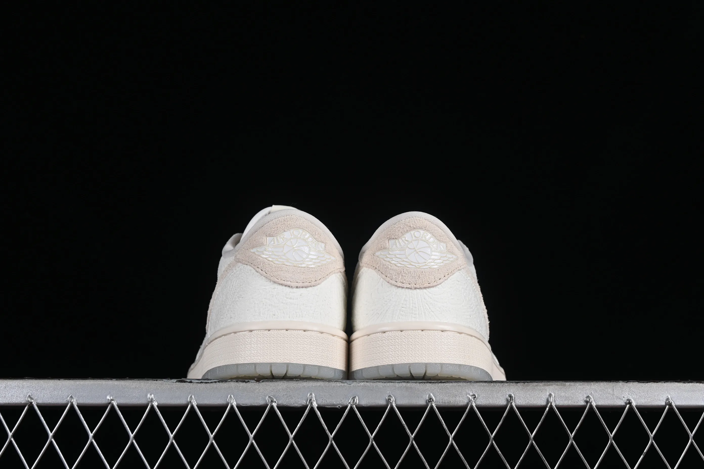 All categories Air Jordan Jordan series basketball shoes Air Jordan 1 Low pure original CP3 x Air Jordan 1 AJ1 Joe 1 embossed white low-top cultural casual sneakers FZ0455-200